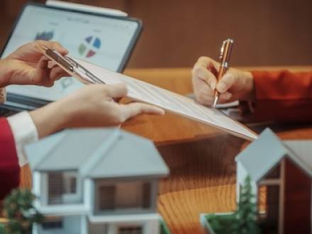 DuPage County, IL Residential Real Estate Attorney